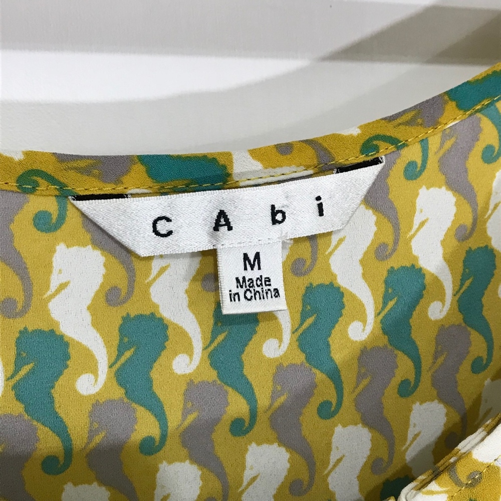 Cabi Seahorse Print Top - Picture 4 of 7
